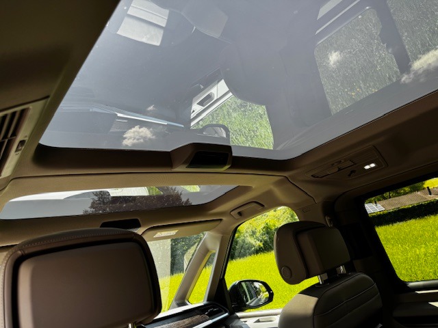 VW T7 MULTIVAN 2.0 TDI Style Liberty DSG