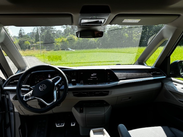 VW T7 MULTIVAN 2.0 TDI Style Liberty DSG