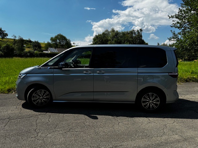 VW T7 MULTIVAN 2.0 TDI Style Liberty DSG