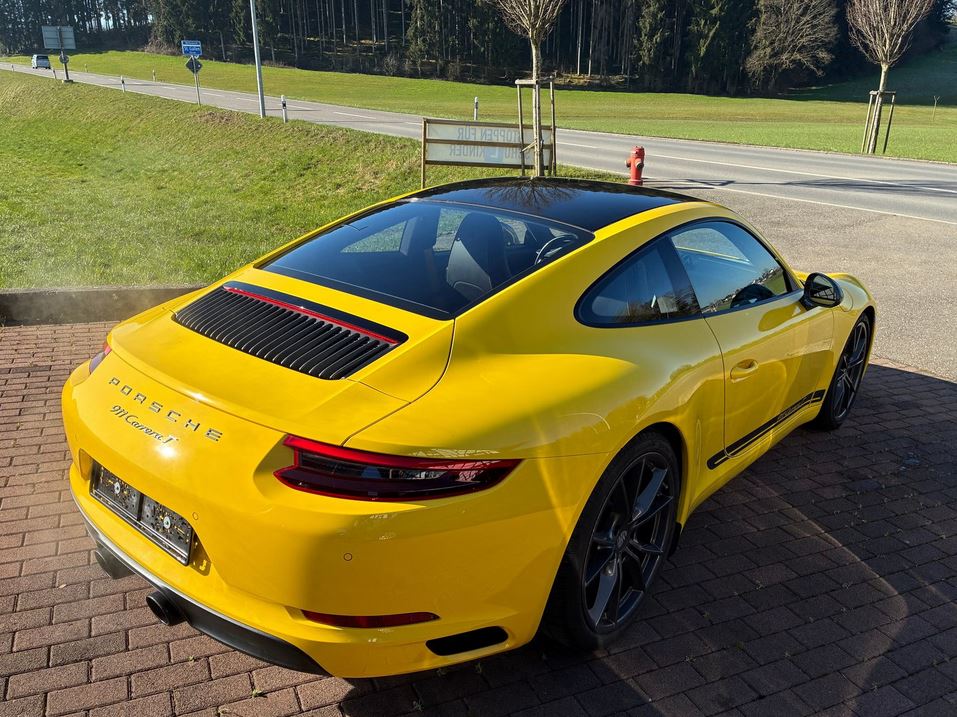 PORSCHE 911 Carrera T