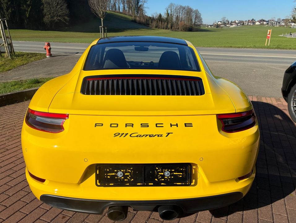 PORSCHE 911 Carrera T