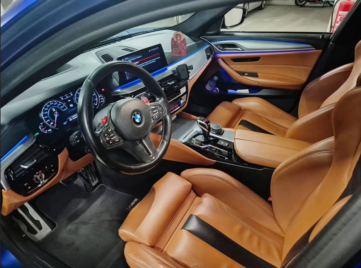 BMW M5 COMPETITION WERKSLACKIERUNG FROZEN BLUE