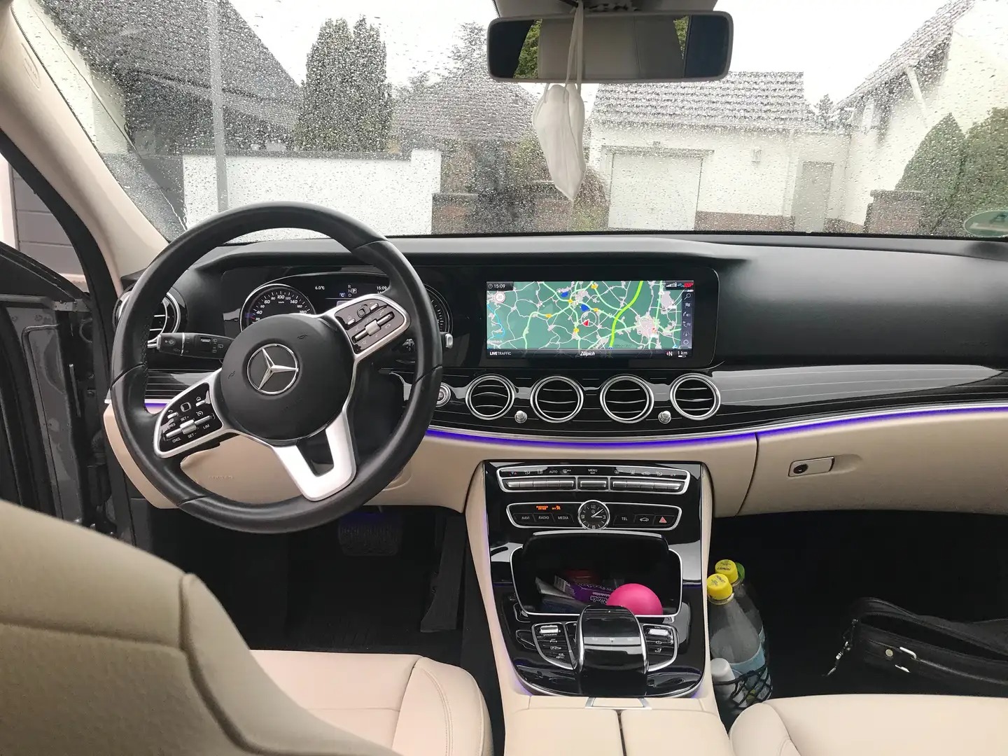 Mercedes-Benz E 300 d T 9G-Tronic Avantgarde Hybrid elekt./ Diesel