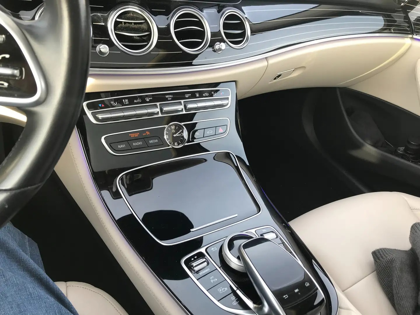 Mercedes-Benz E 300 d T 9G-Tronic Avantgarde Hybrid elekt./ Diesel