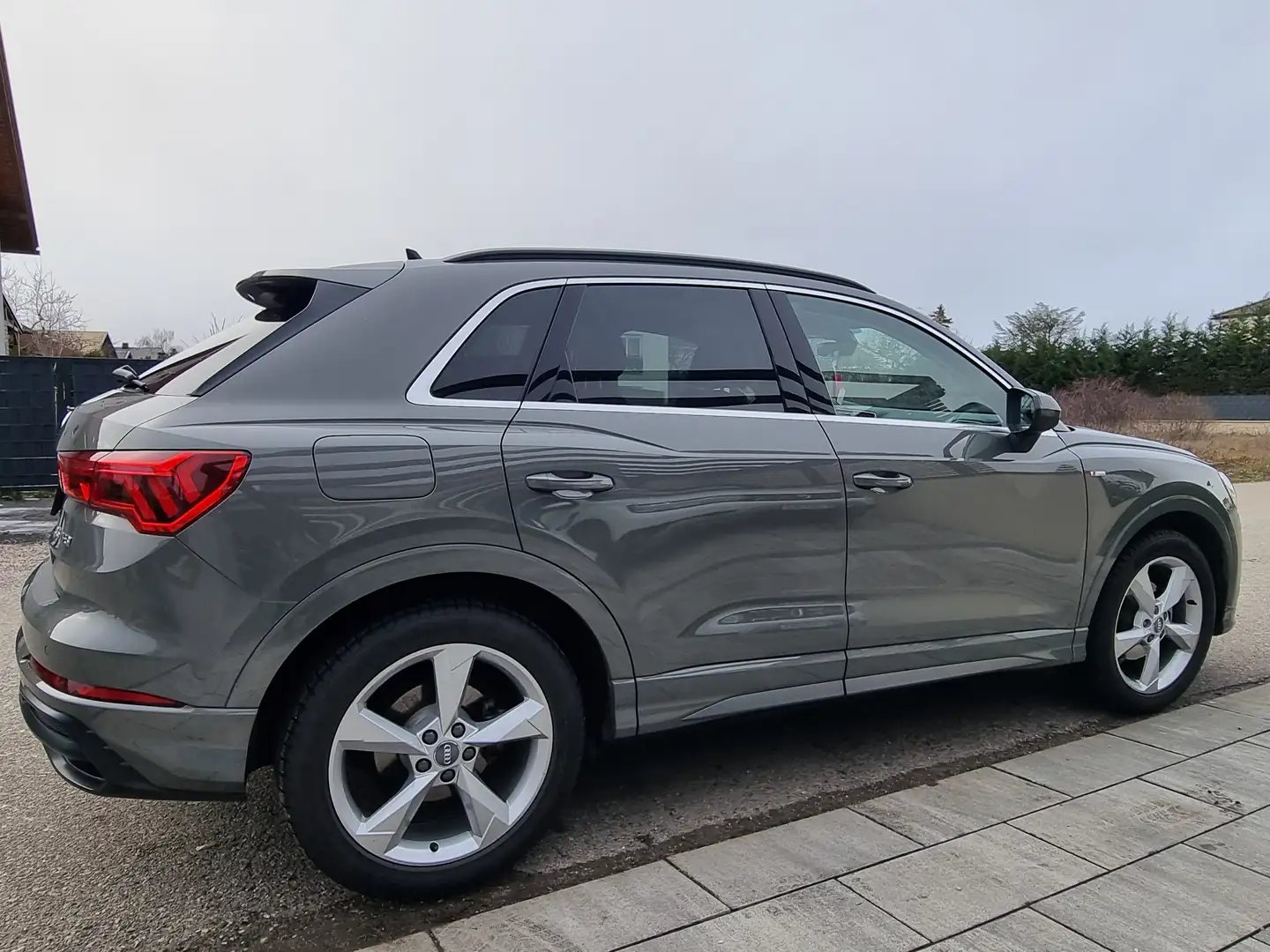Audi Q3 35 TFSI S-Tronic S-line photo 6