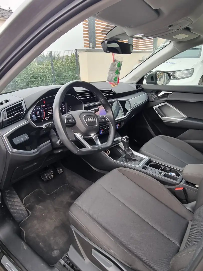 Audi Q3 35 TFSI S-Tronic S-line photo 7