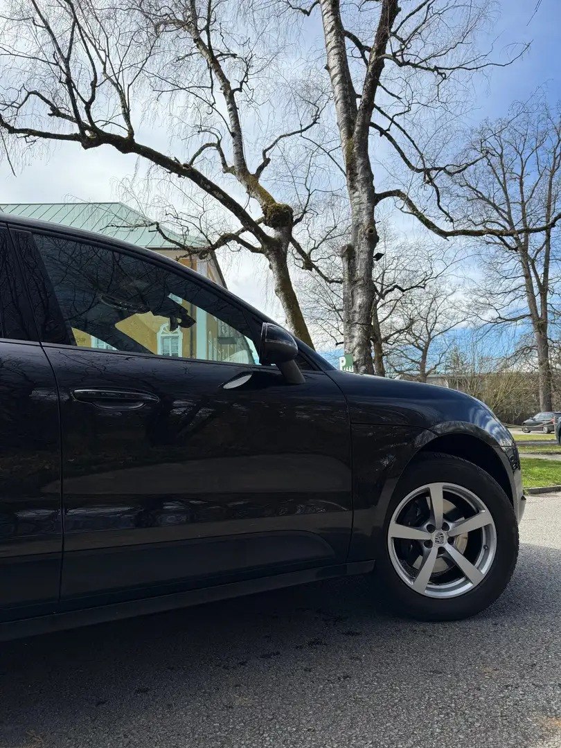 Porsche Macan photo 6