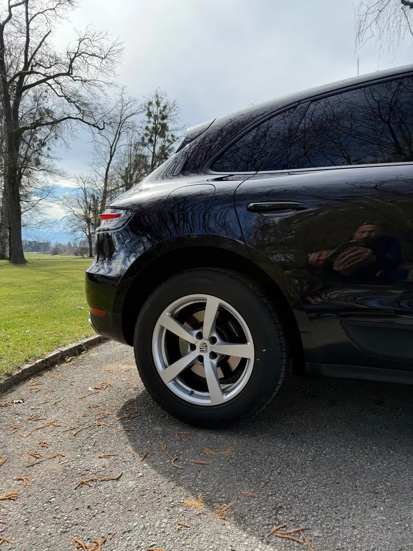 Porsche Macan photo 7