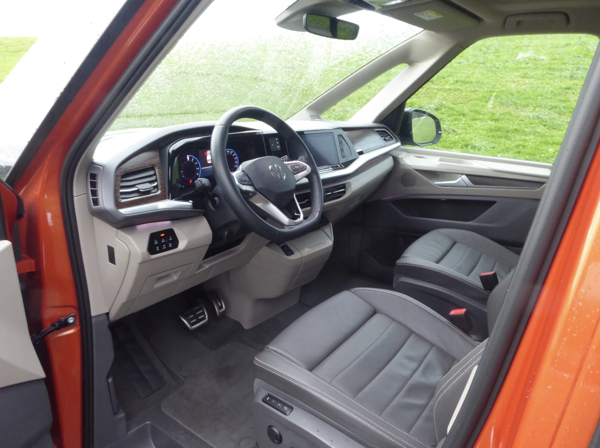Volkswagen T7 Multivan 1.4 eHybrid Style DSG photo 8