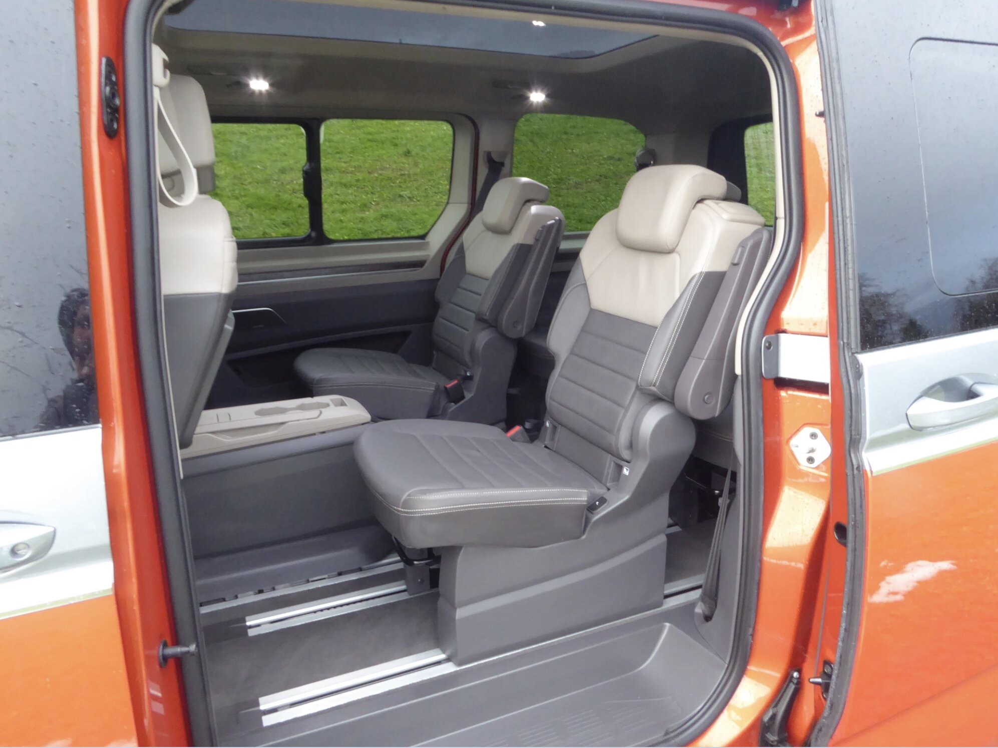 Volkswagen T7 Multivan 1.4 eHybrid Style DSG photo 9