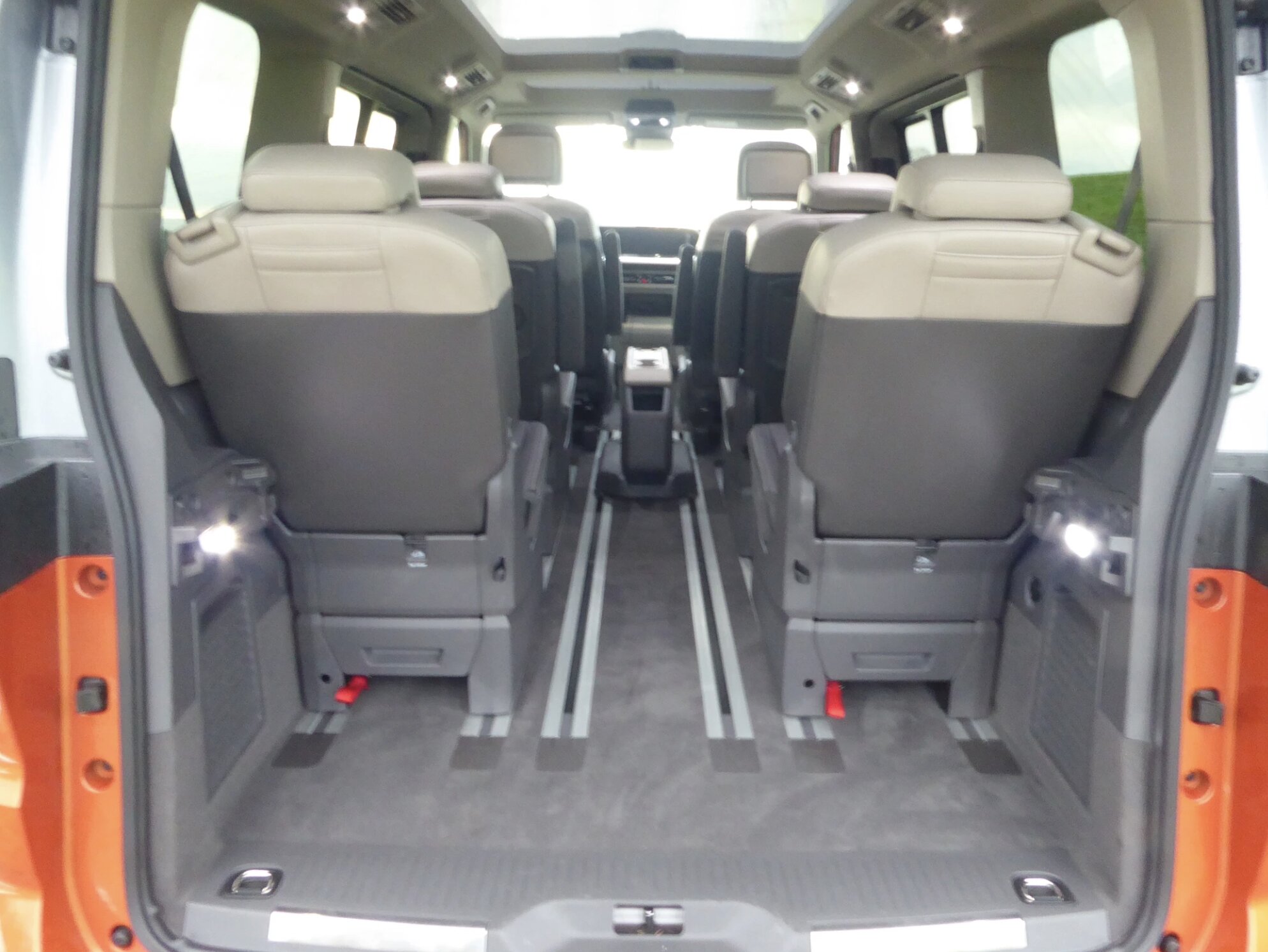 Volkswagen T7 Multivan 1.4 eHybrid Style DSG photo 10