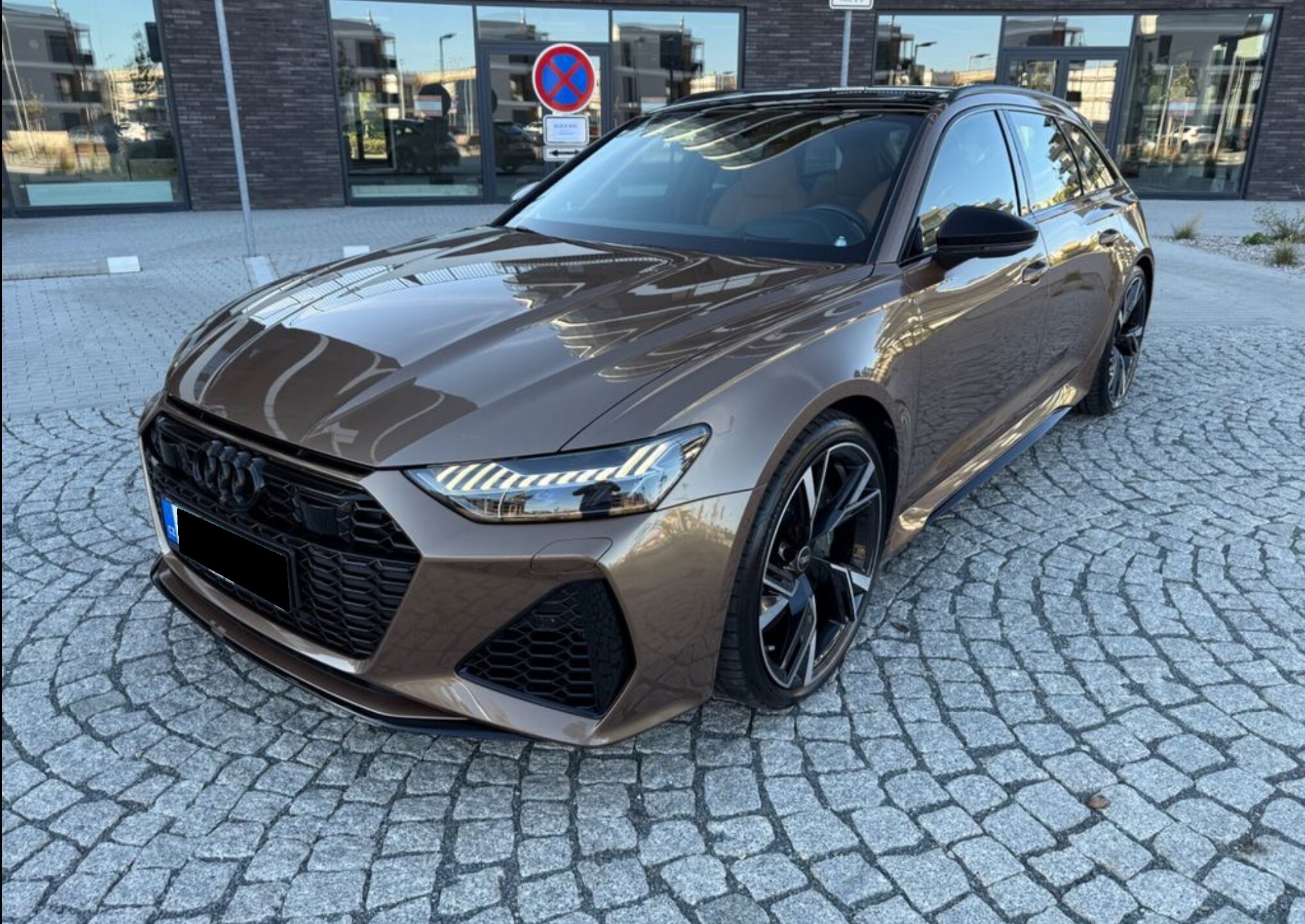 Audi RS6 photo 2