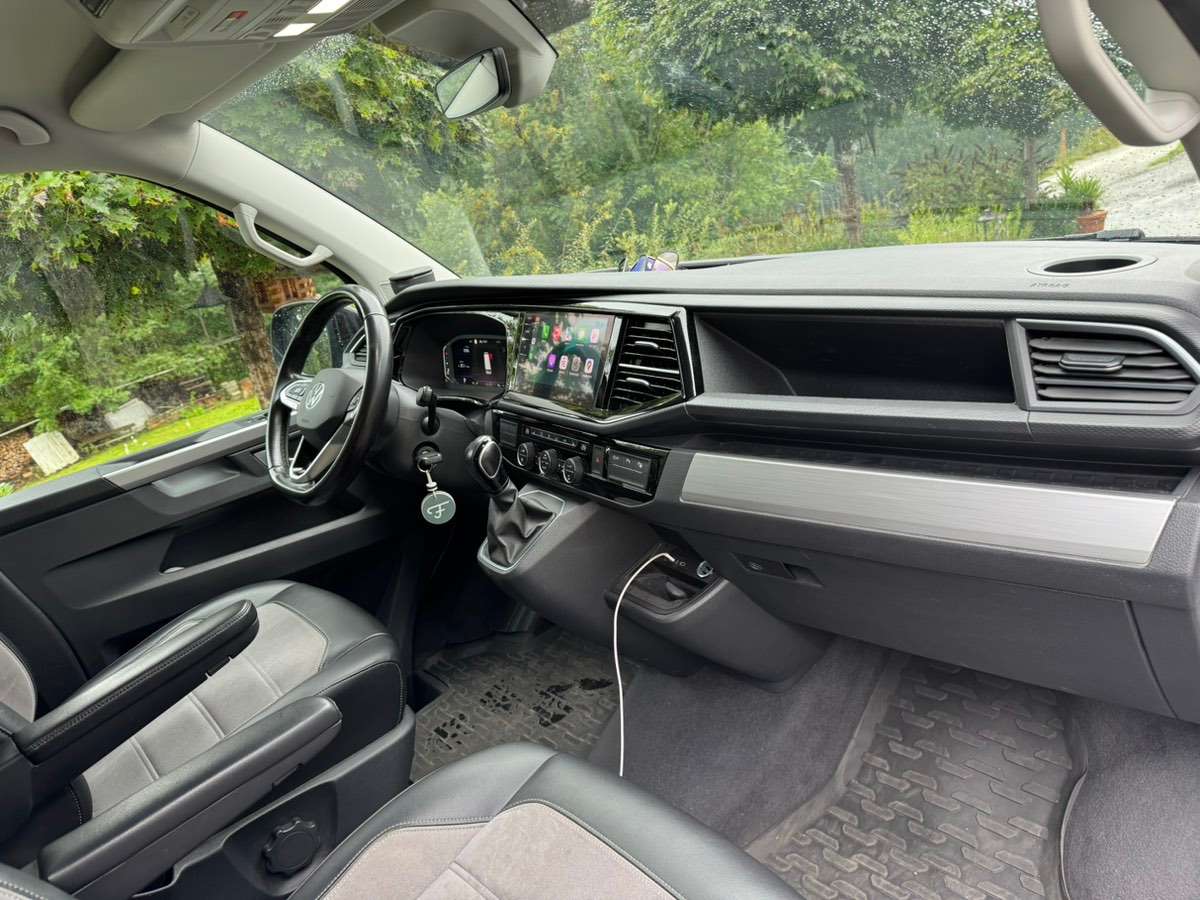 Volkswagen T6.1 Multivan Highline 2.0 TDI DSG 4Motion photo 7