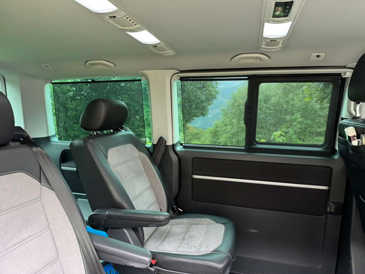 Volkswagen T6.1 Multivan Highline 2.0 TDI DSG 4Motion photo 11