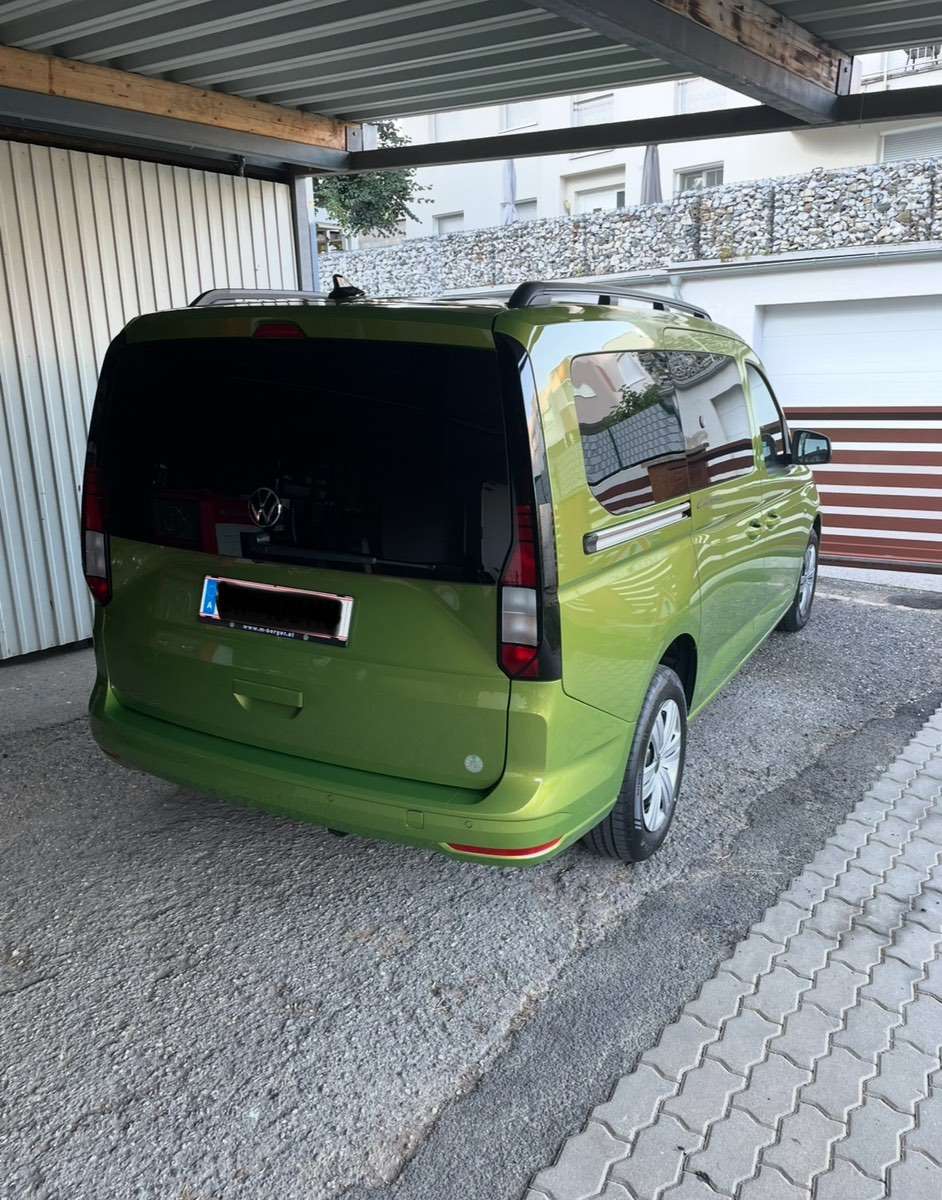 Volkswagen Caddy Maxi 1,5I photo 6
