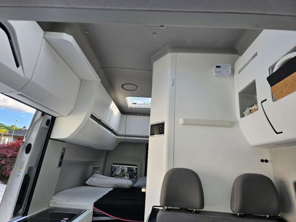 Volkswagen Grand California 600 Crafter photo 8