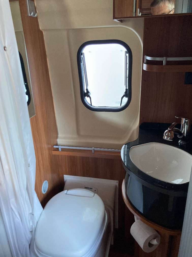 Dethleffs Globecar KW 018 photo 9