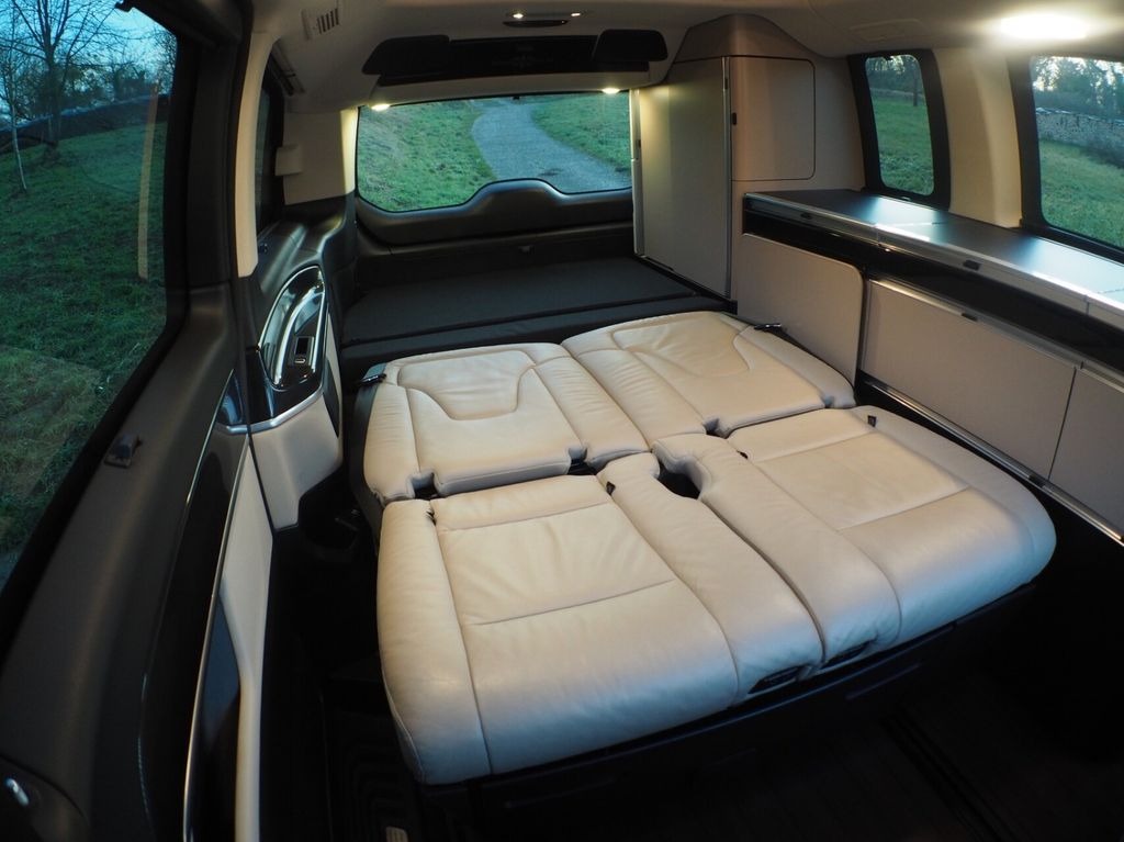 Mercedes-Benz Marco Polo V 250 d 4Matic Edition photo 11