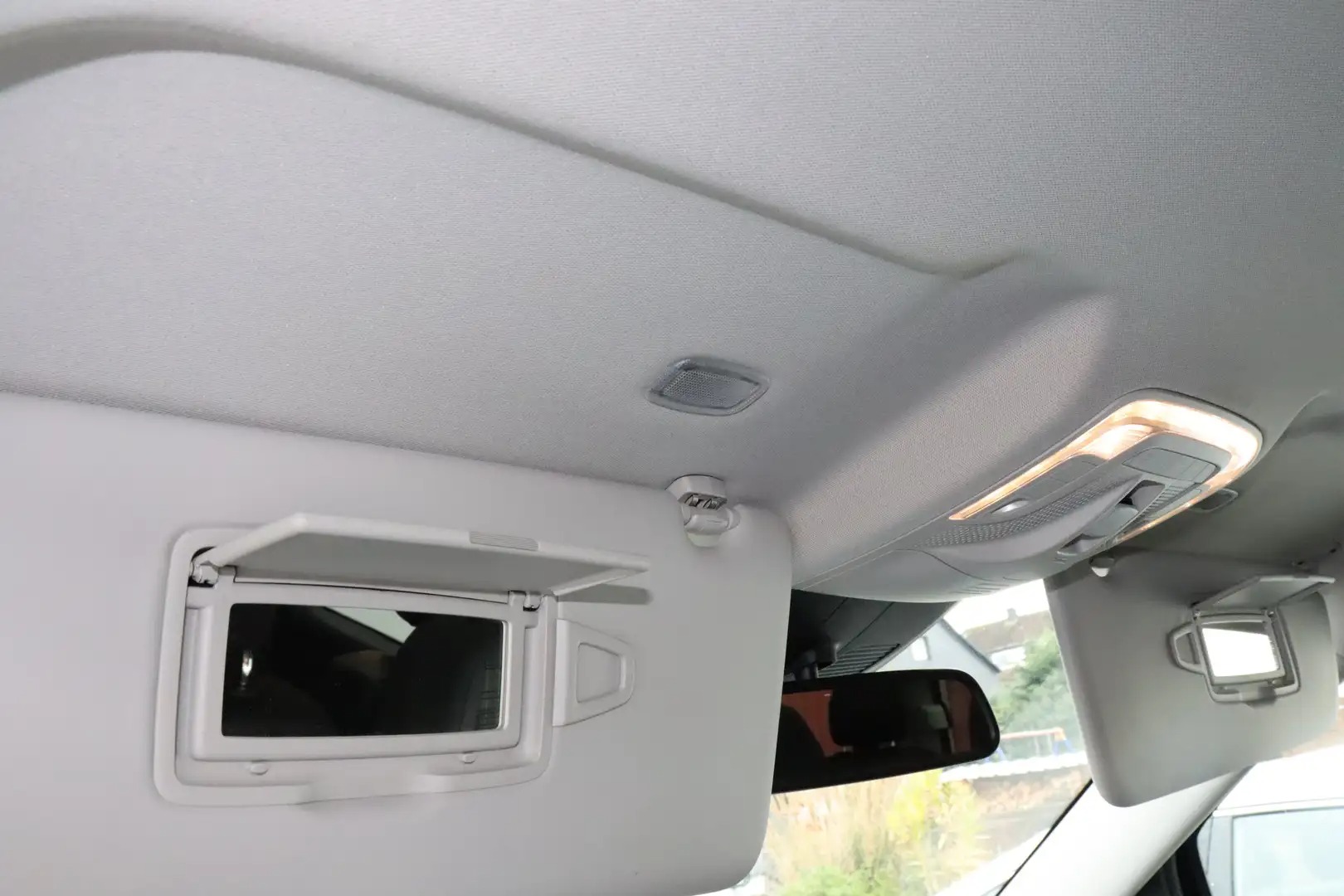 Mercedes-Benz Vito 119 CDI (BlueTEC) Tourer Lang Pro photo 18