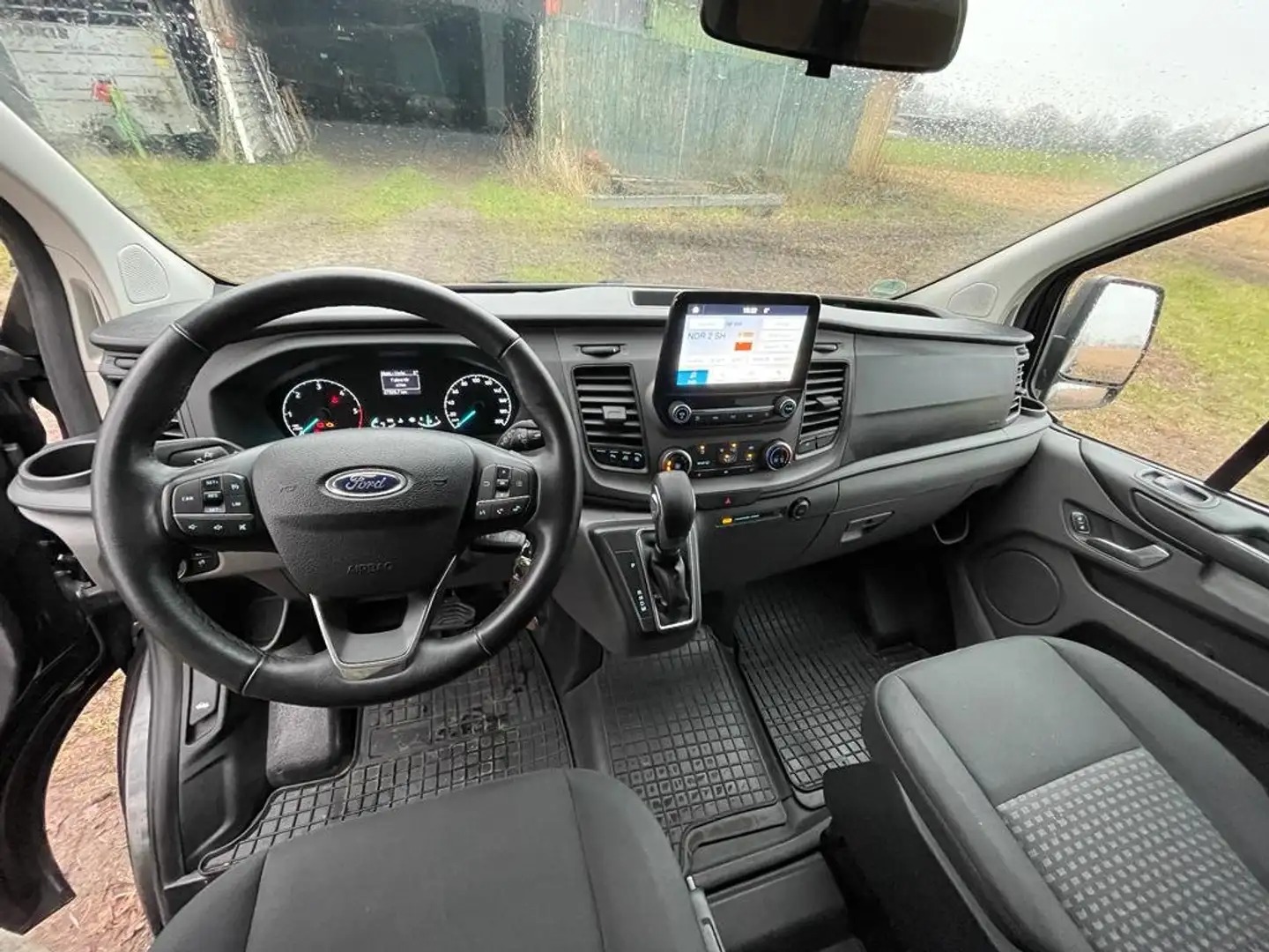Ford Transit Custom L1H2 Camper photo 9