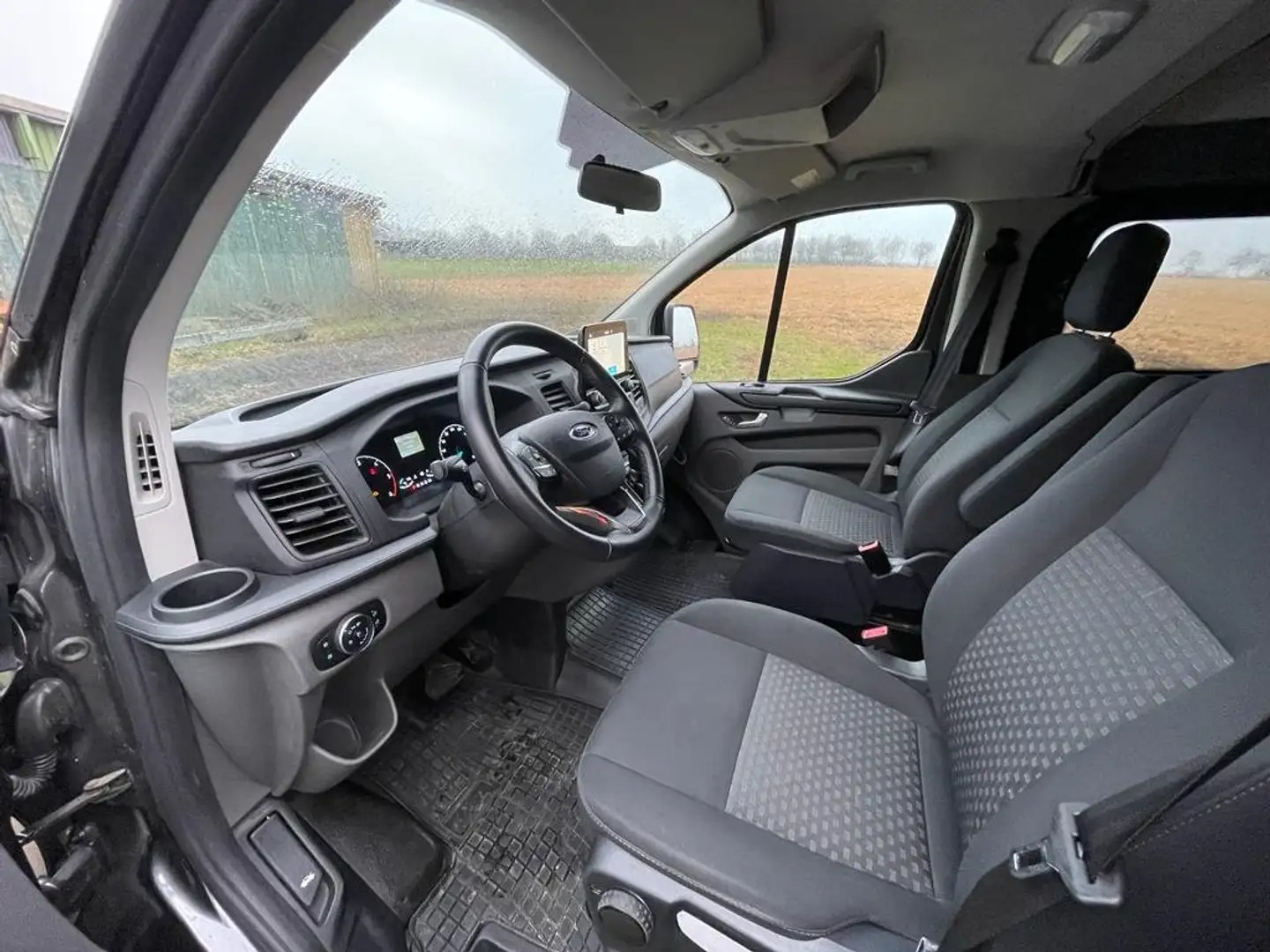 Ford Transit Custom L1H2 Camper photo 10