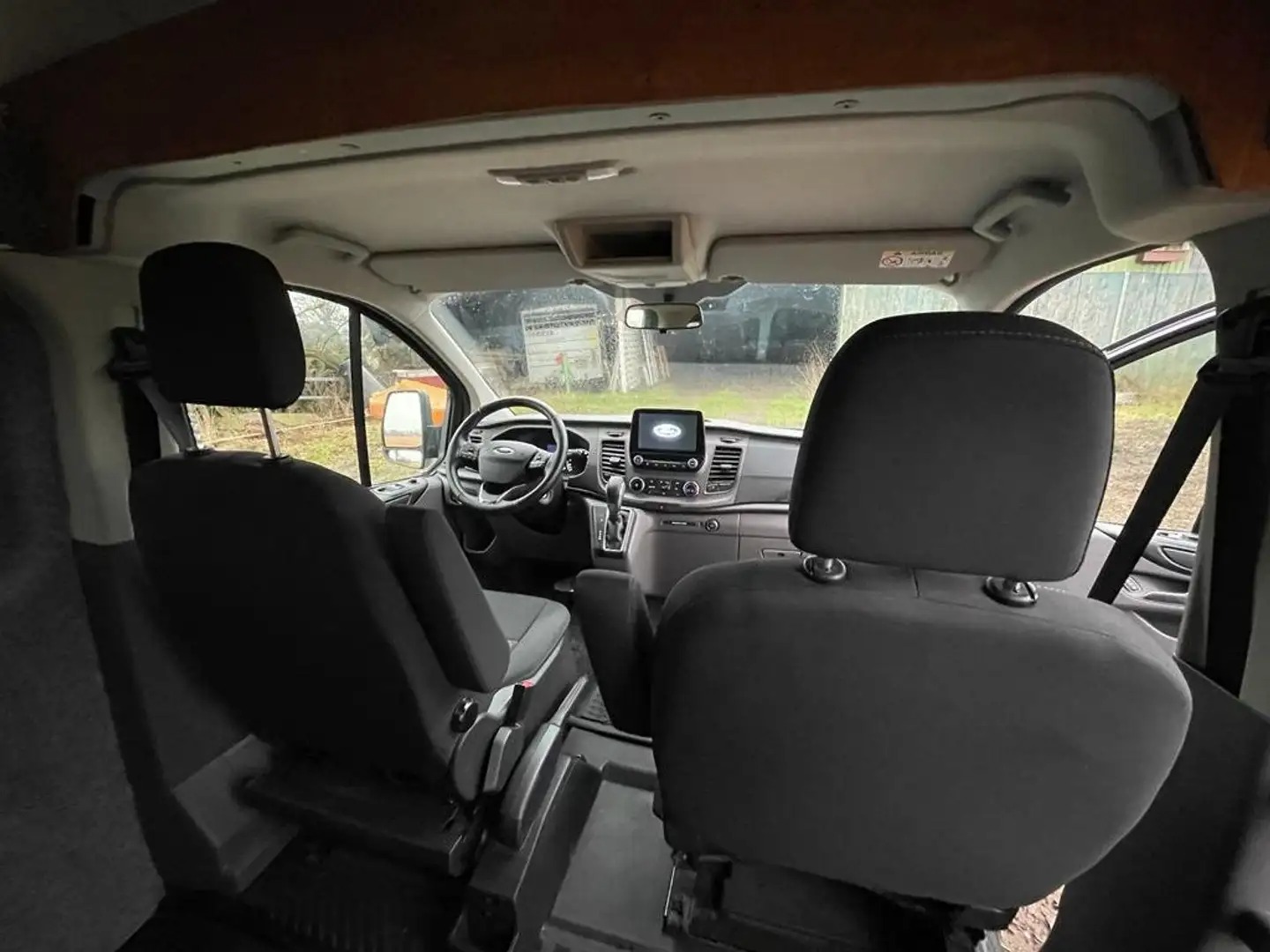 Ford Transit Custom L1H2 Camper photo 12