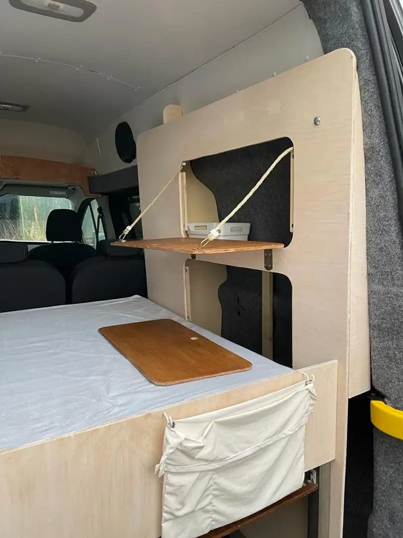 Ford Transit Custom L1H2 Camper photo 17