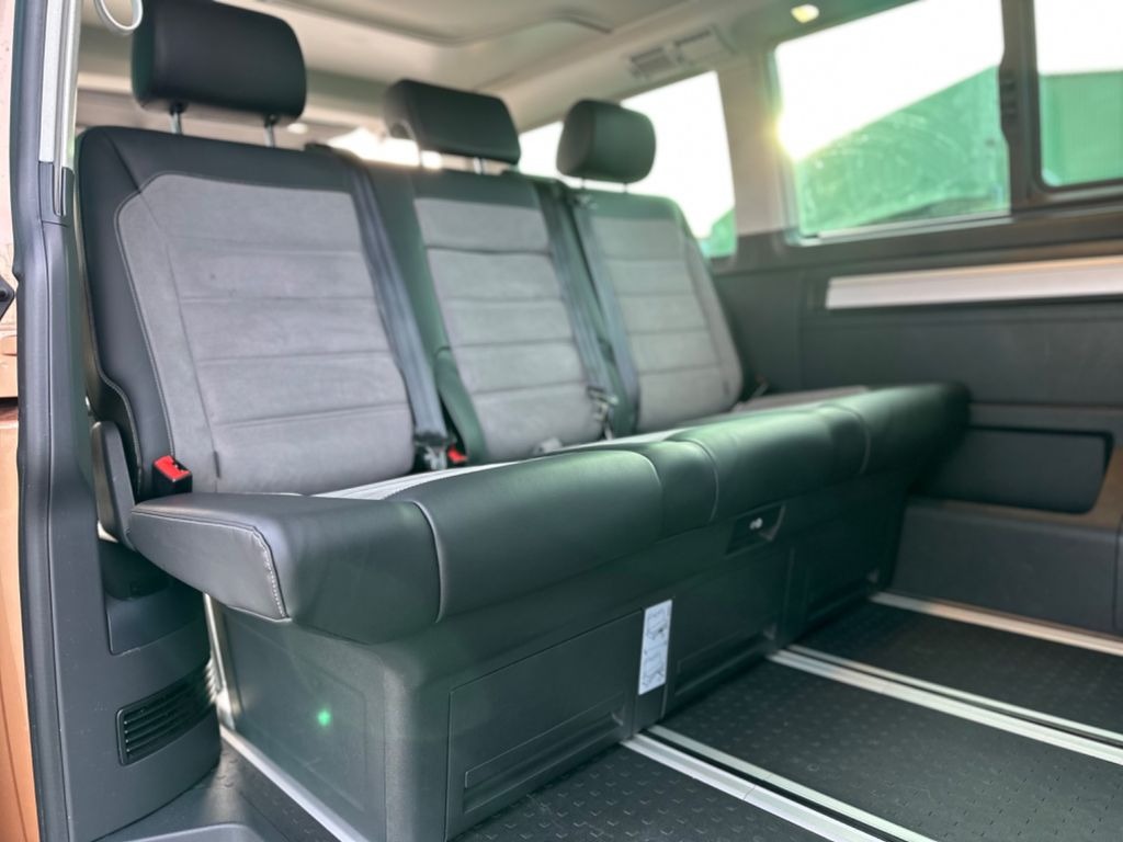 Volkswagen T6.1 California Beach Tour DSG 4MOTION photo 10
