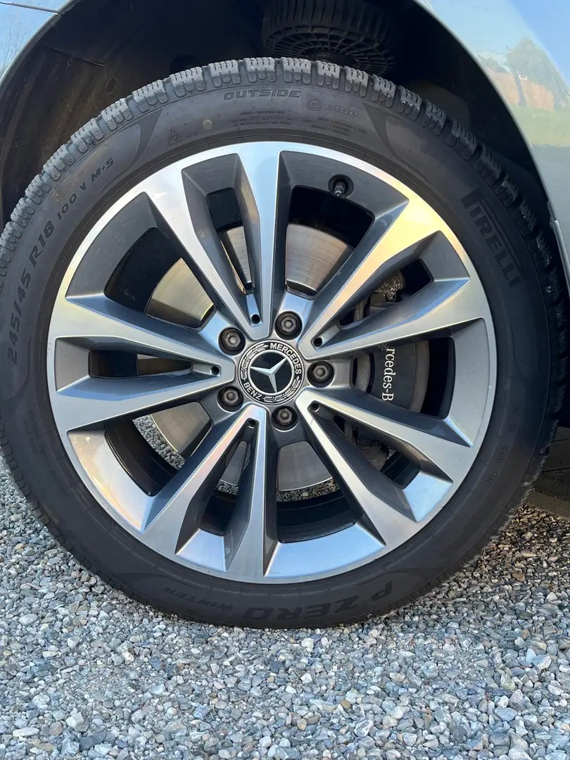 Mercedes-Benz V 250 d Lang 9G-TRONIC Edition photo 20
