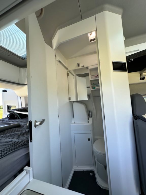 Volkswagen Grand California 600 photo 9