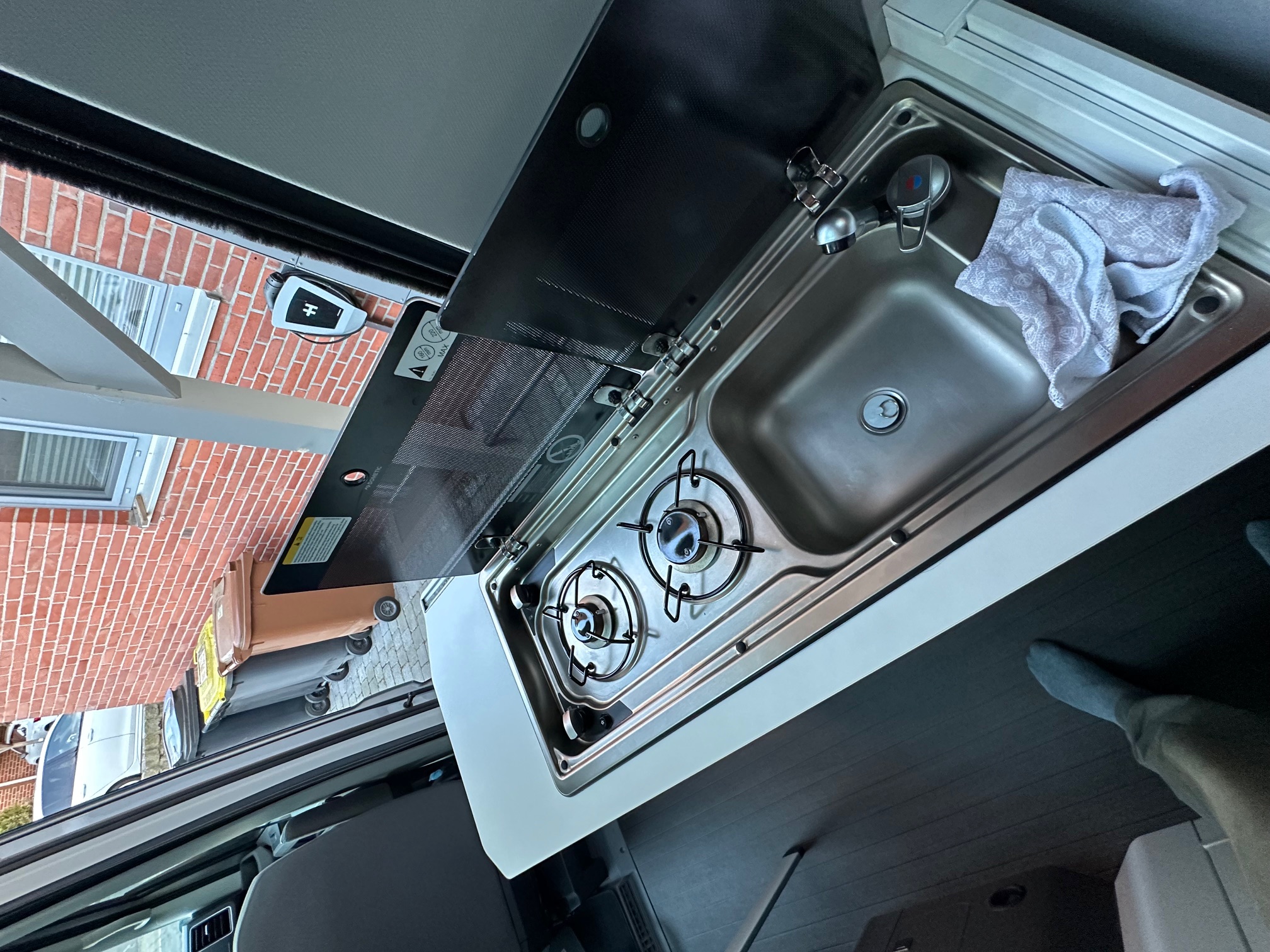 Volkswagen Grand California 600 photo 14