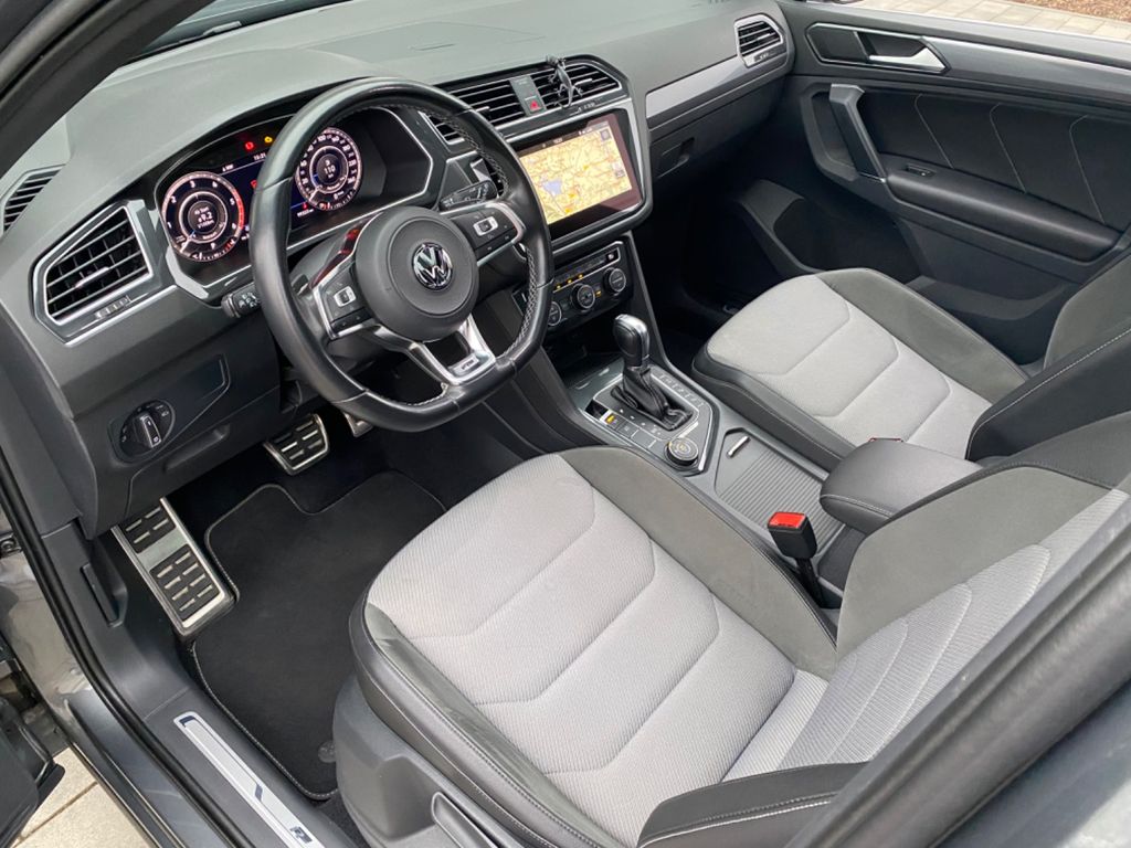 Volkswagen Tiguan Highline TDI DSG 4M R-Line photo 9