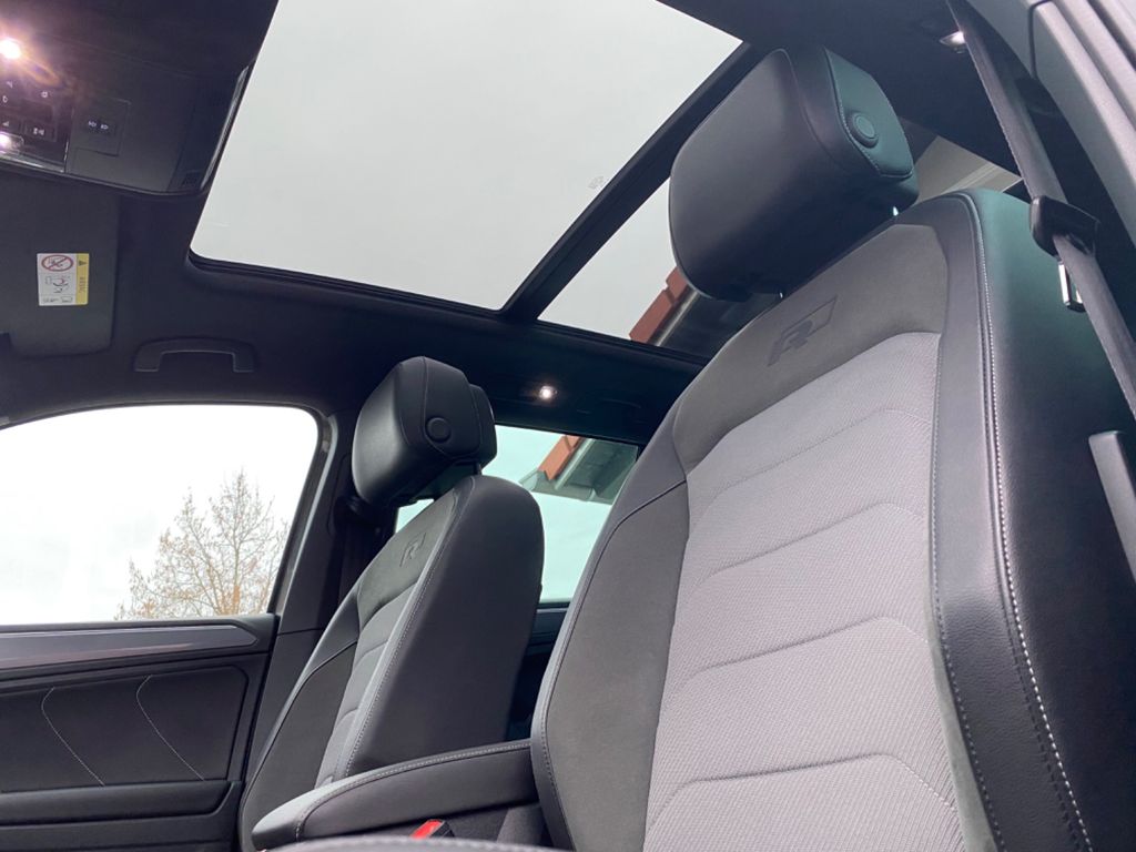 Volkswagen Tiguan Highline TDI DSG 4M R-Line photo 12