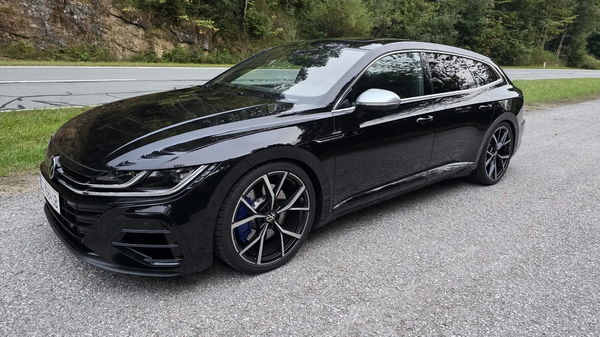 Volkswagen Arteon SB 2,0 TSI 4Motion R DSG photo 2
