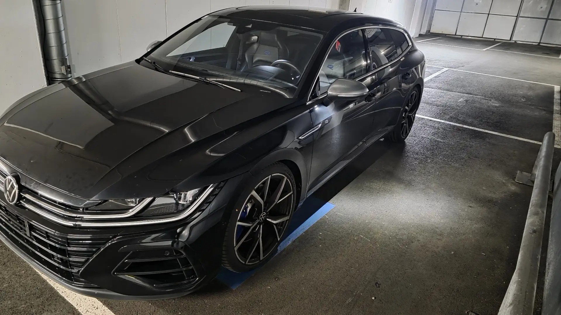 Volkswagen Arteon SB 2,0 TSI 4Motion R DSG photo 10