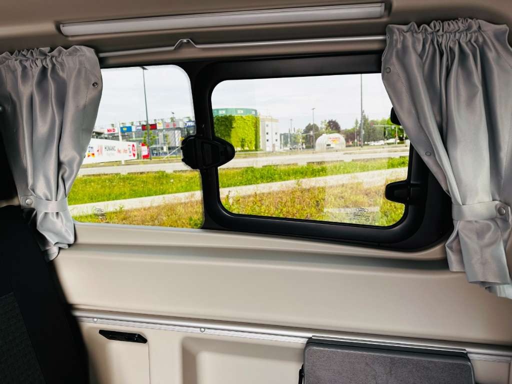 Ford Nugget Westfalia Aufstelldach photo 9