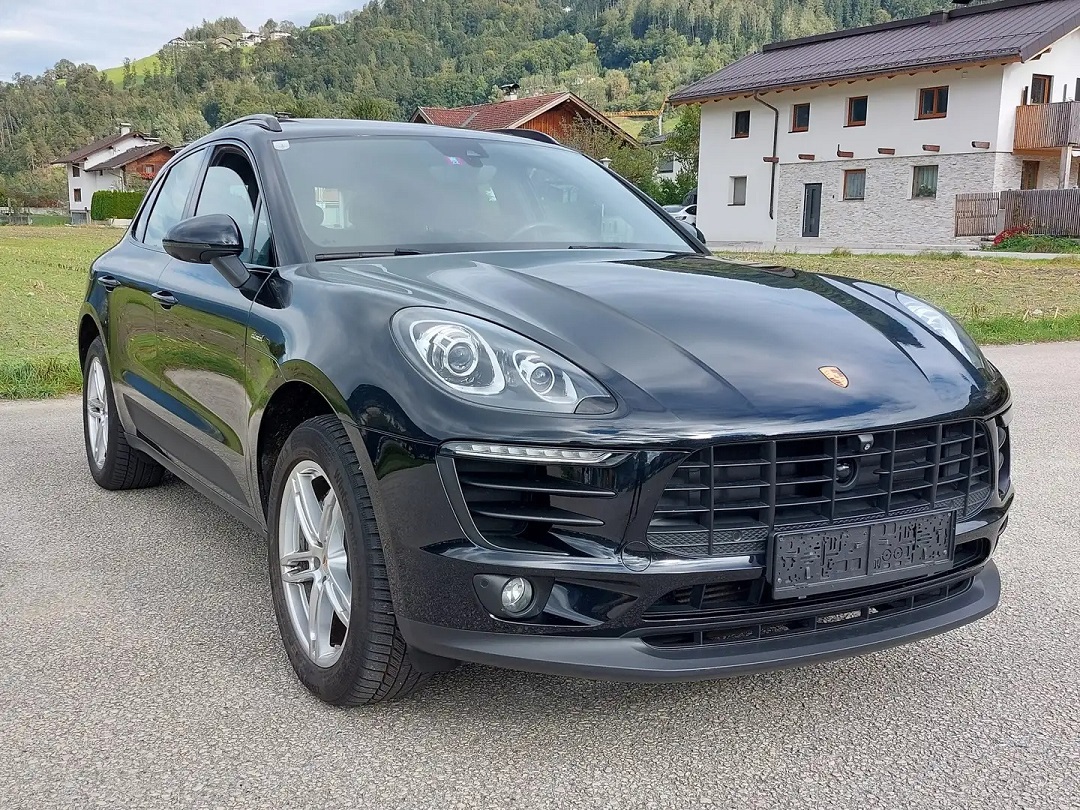 Porsche Macan S 3.0 photo 2
