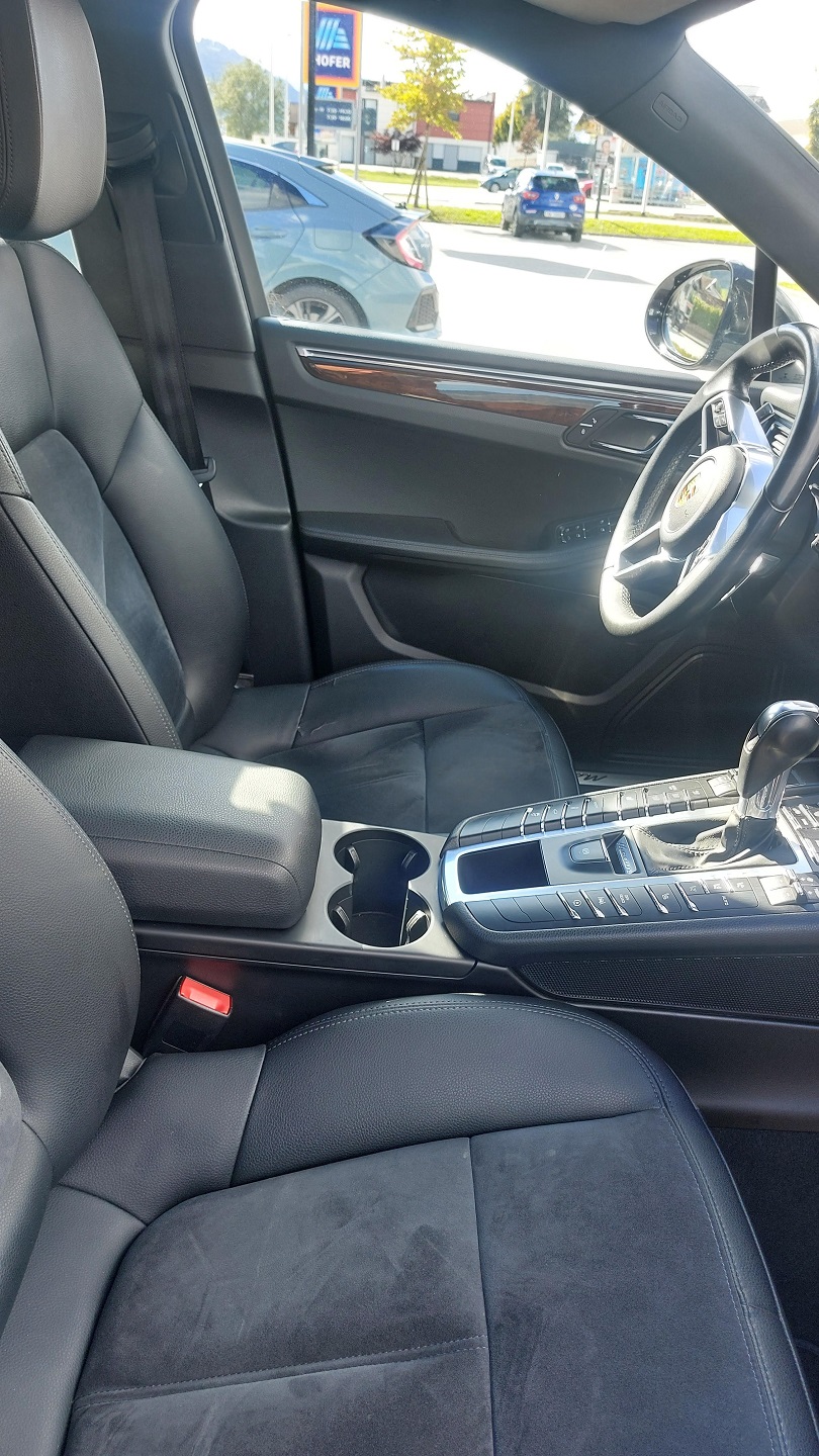Porsche Macan S 3.0 photo 15