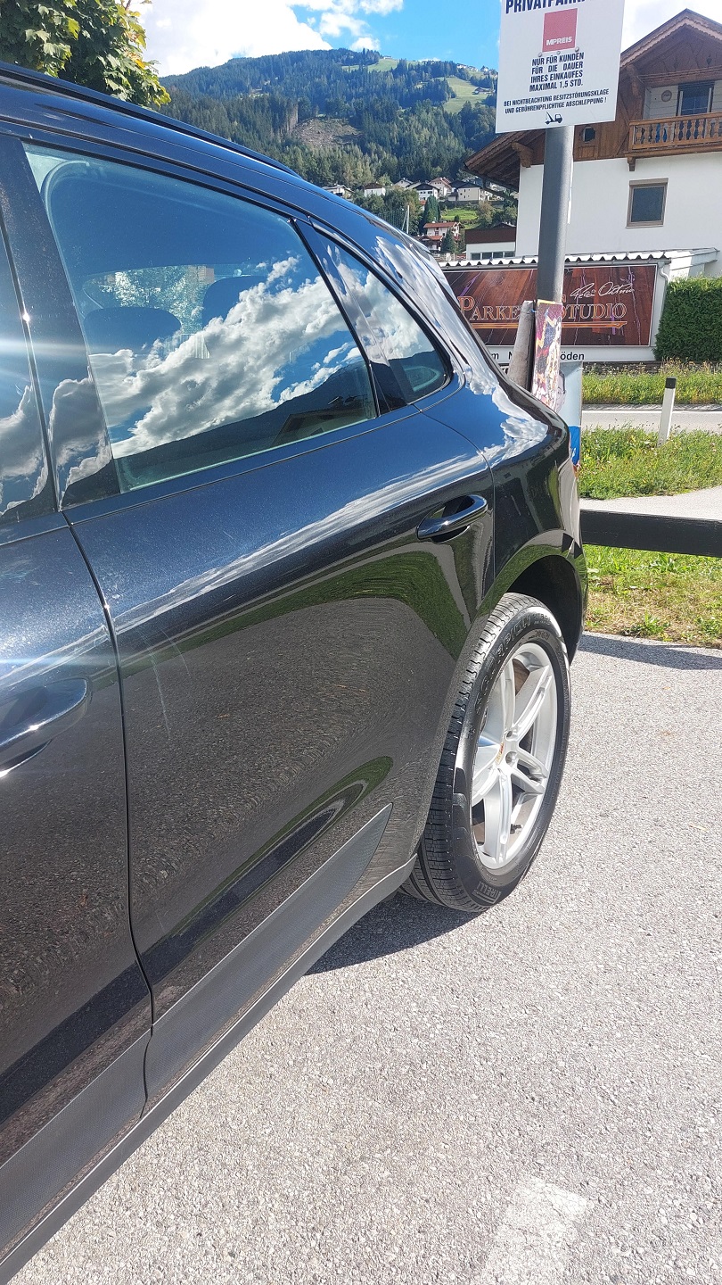 Porsche Macan S 3.0 photo 19
