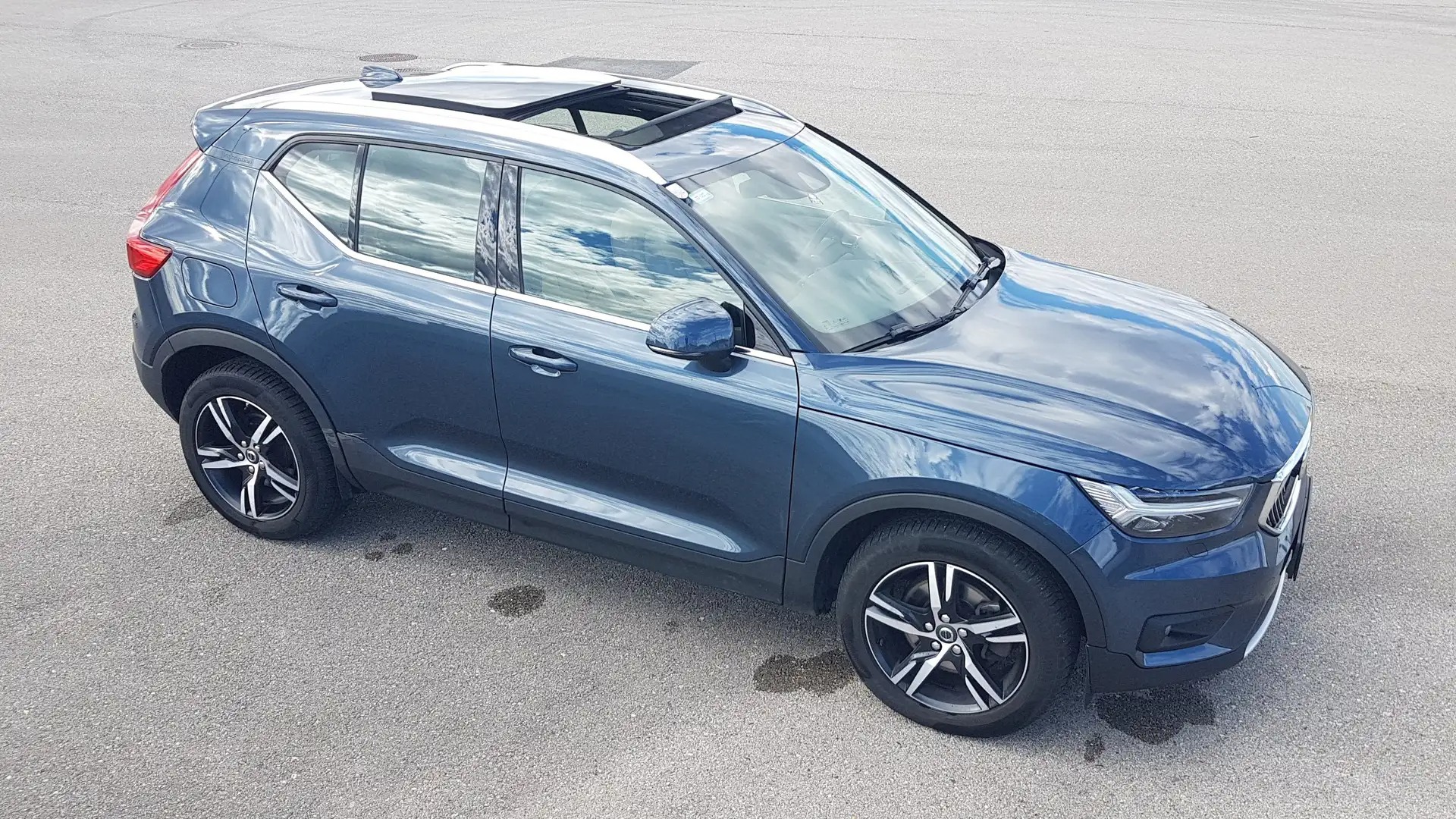 Volvo XC40 Volvo XC40 T4 AWD Inscription Geartronic photo 2