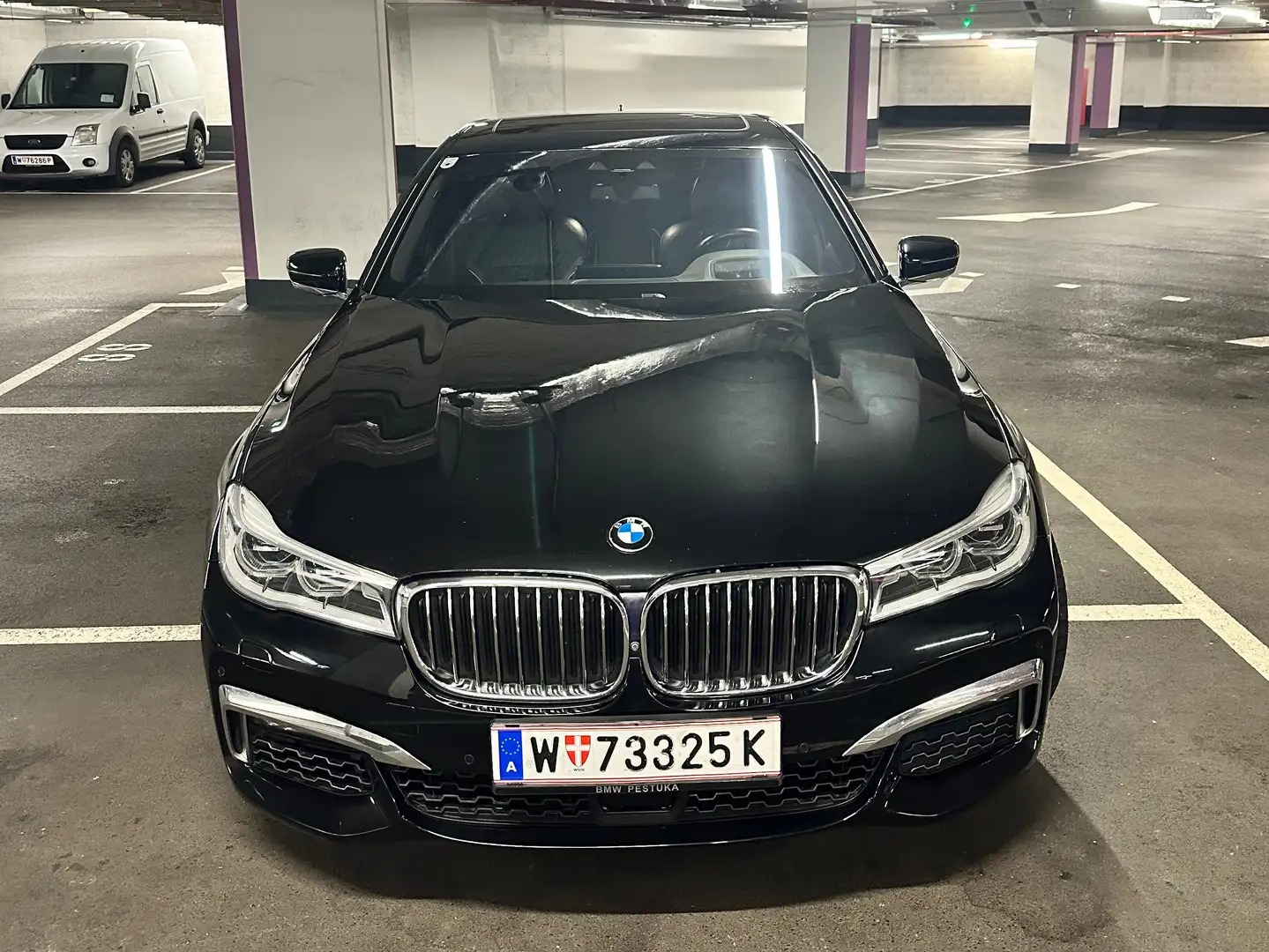 BMW 750 d xDrive M Paket photo 2