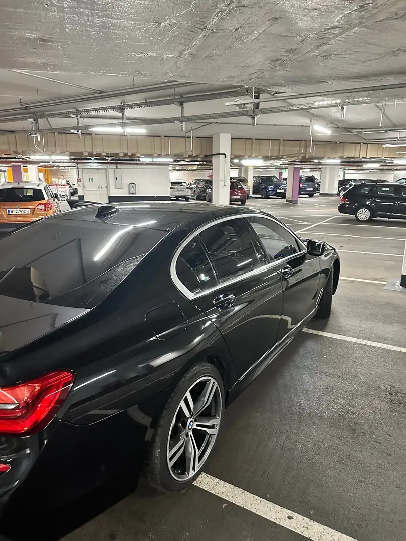 BMW 750 d xDrive M Paket photo 10