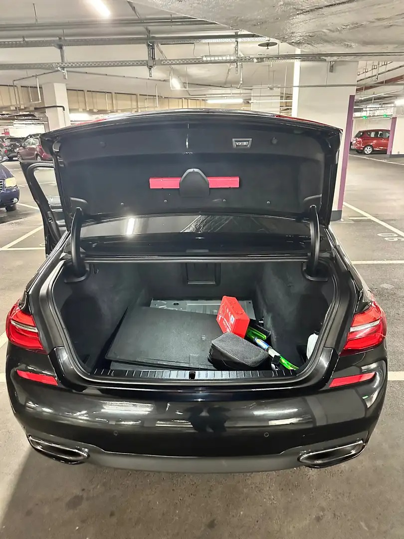 BMW 750 d xDrive M Paket photo 12