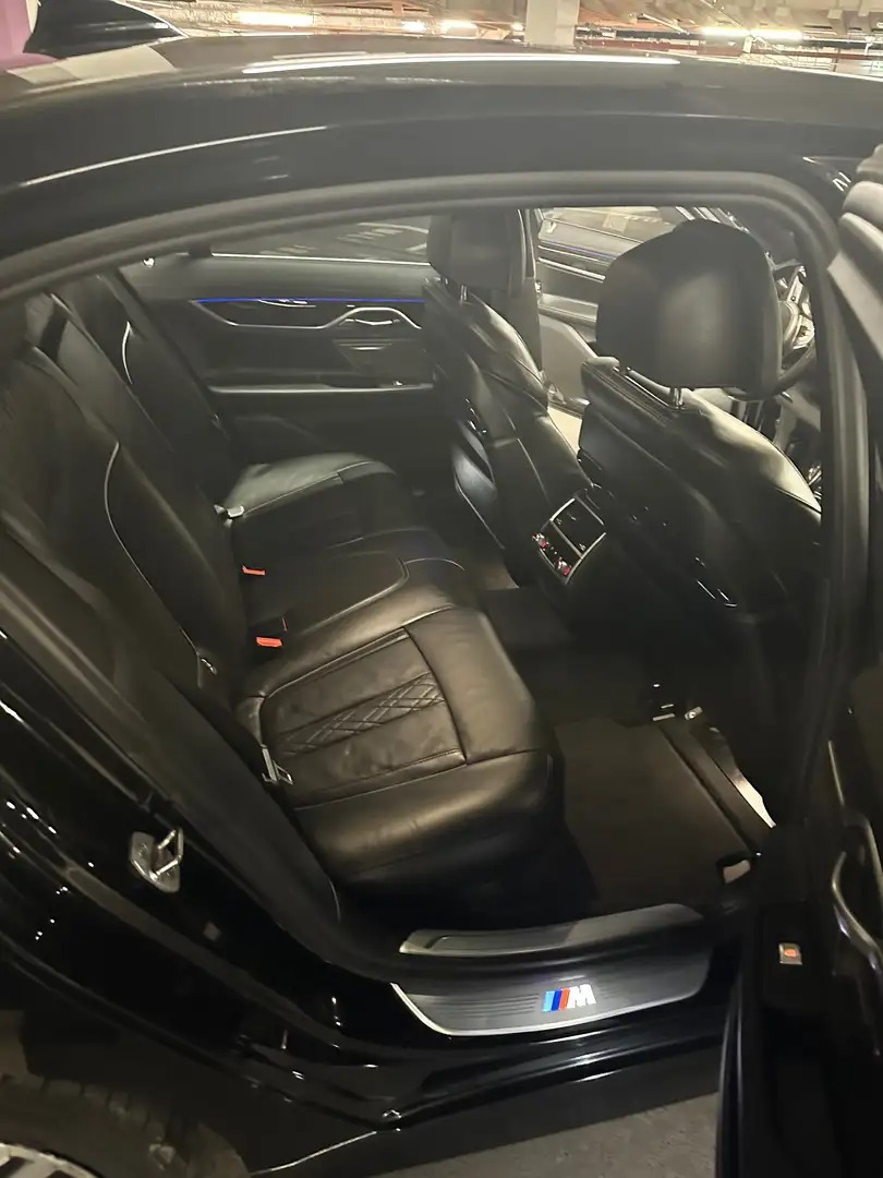 BMW 750 d xDrive M Paket photo 14
