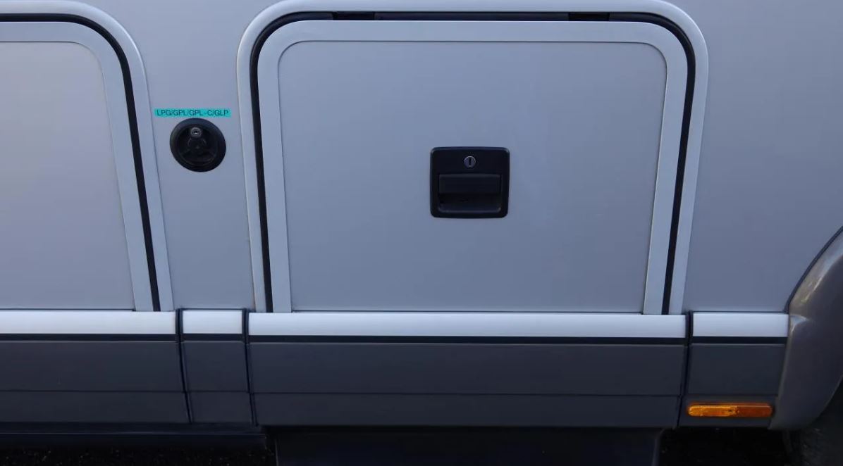 Carthago Chic E-Line I51 Linerclass Fiat Ducato photo 11