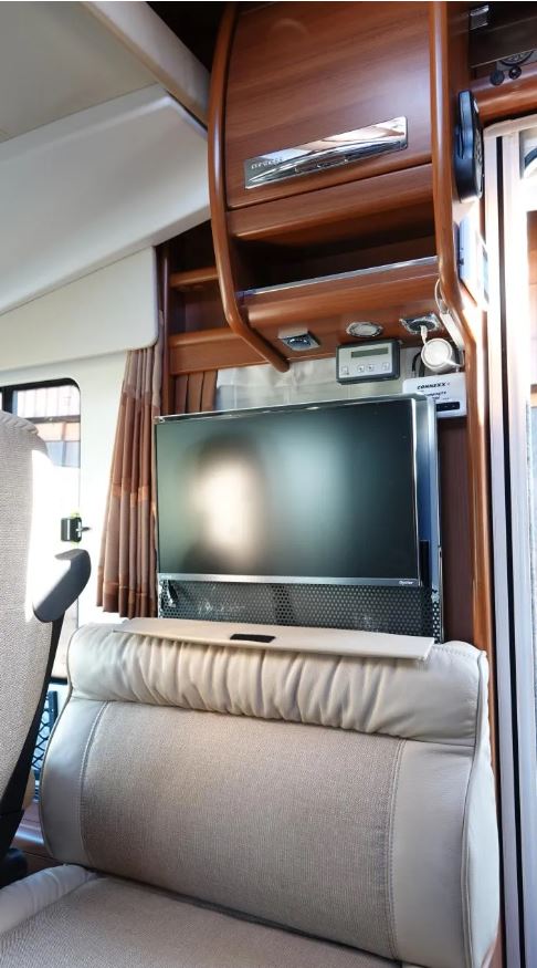 Carthago Chic E-Line I51 Linerclass Fiat Ducato photo 20
