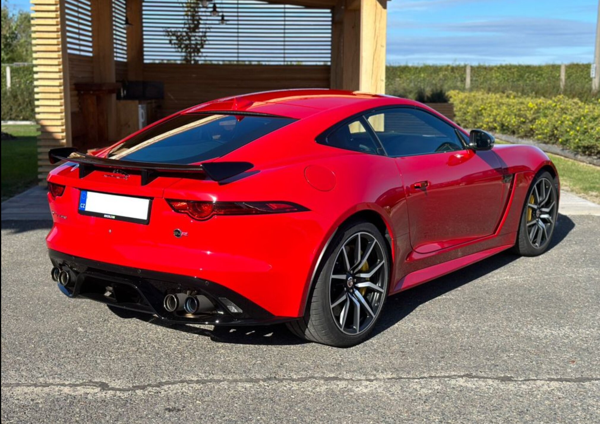Jaguar F-Type SVR 5.0 photo 6