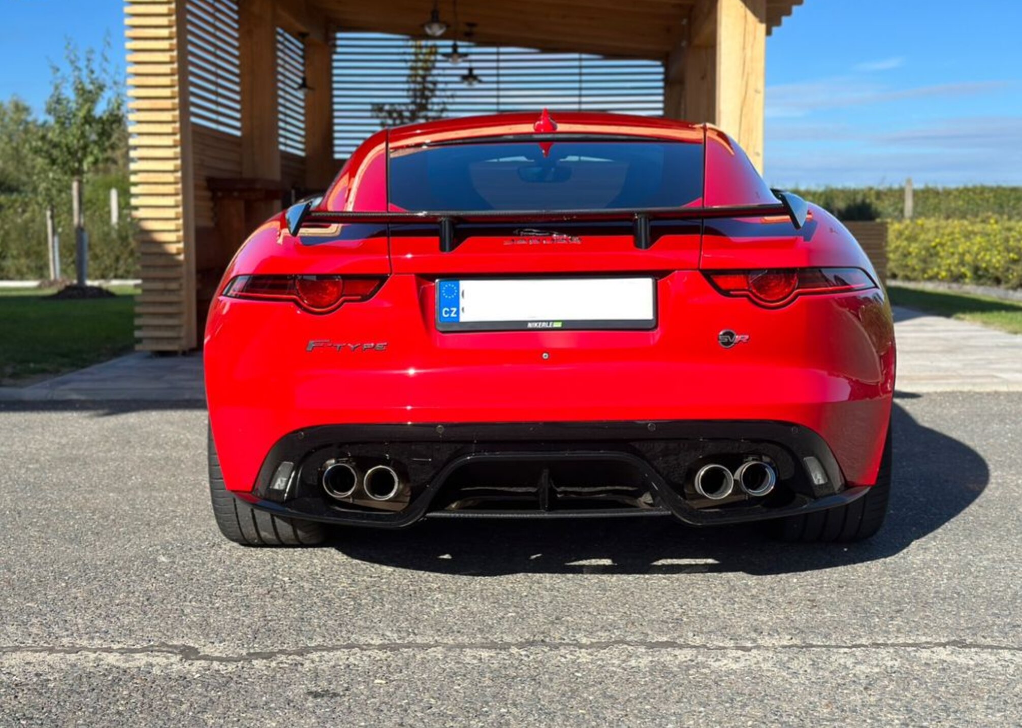 Jaguar F-Type SVR 5.0 photo 8