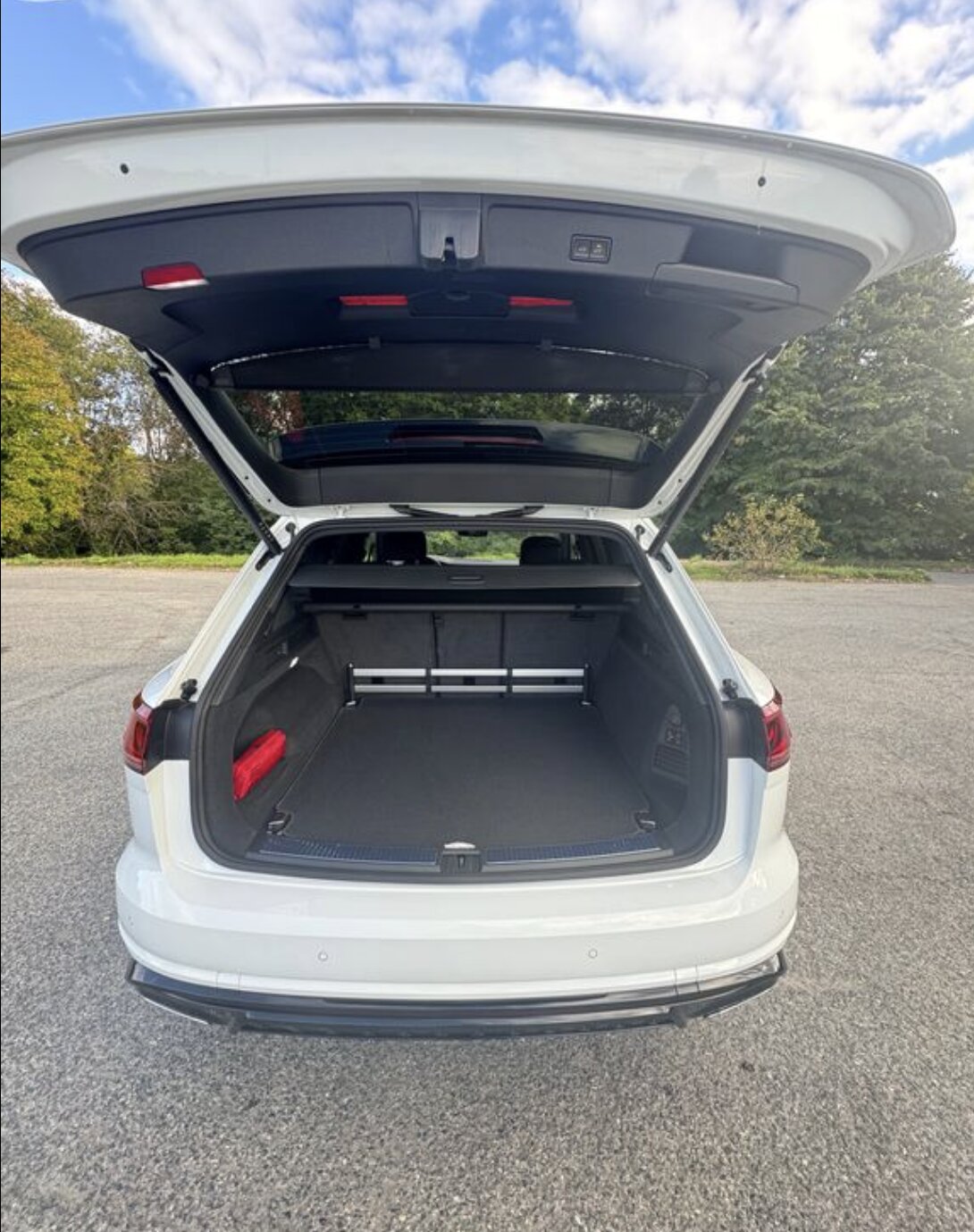 Volkswagen Touareg photo 7