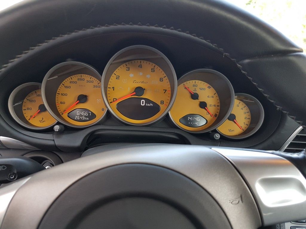 Porsche 911 Turbo photo 6